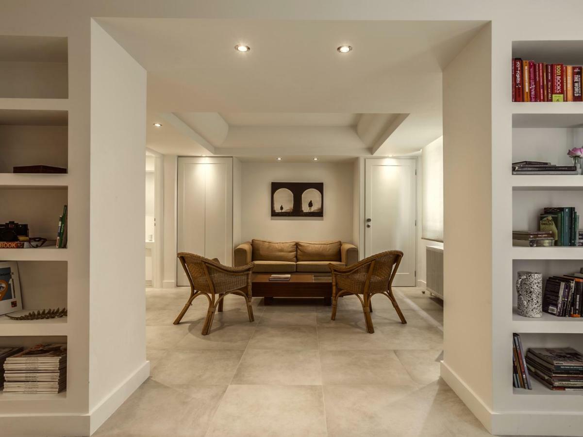 Right Under The Acropolis Apartment เอเธนส์ ภายนอก รูปภาพ
