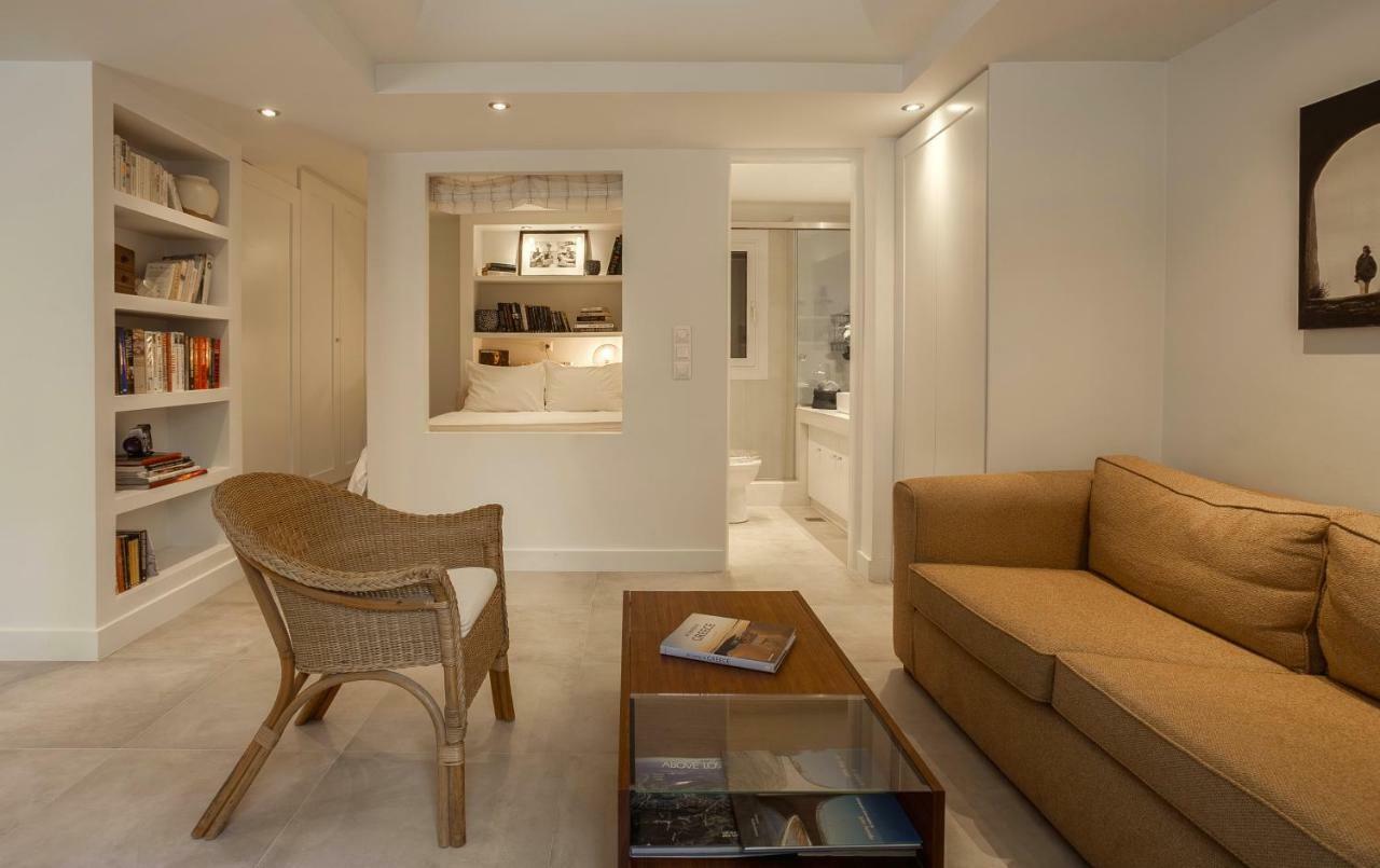 Right Under The Acropolis Apartment เอเธนส์ ภายนอก รูปภาพ
